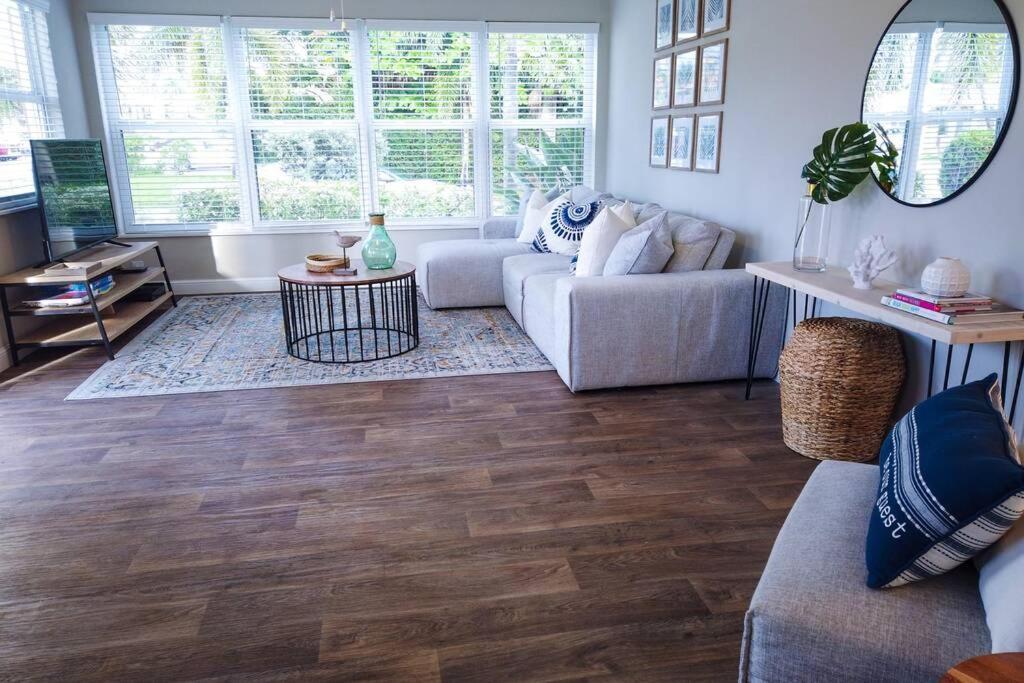The Beach House At Seascape Steps From The Beach, Marina And Shops! West Palm Beach Exteriér fotografie