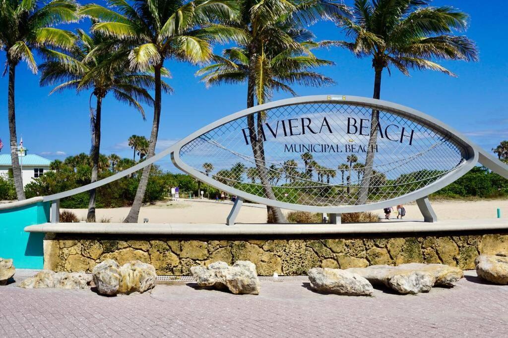 The Beach House At Seascape Steps From The Beach, Marina And Shops! West Palm Beach Exteriér fotografie